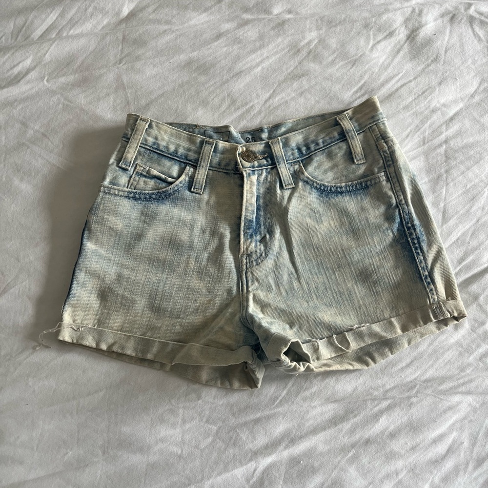 Levi’s denim shorts